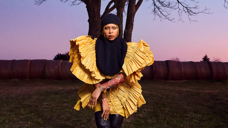 Ícone do neo-soul, Erykah Badu anuncia novo álbum de estúdio após 15 anos