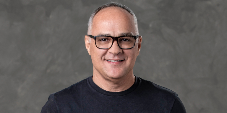 “Diversidade é a maior inovação”, diz diretor da Globo ao destacar avanços em cargos de liderança negros “Diversidade é a maior inovação”, diz diretor da Globo ao destacar avanços em cargos de liderança negros