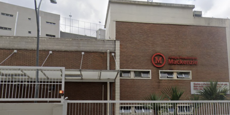 Campanha pede doações para mãe de estudante vítima de bullying no Mackenzie durante internação da filha Campanha pede doações para mãe de estudante vítima de bullying no Mackenzie durante internação da filha