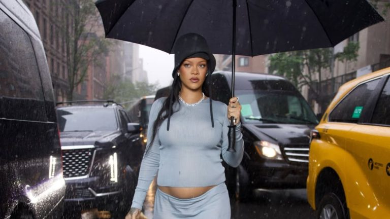 Rihanna revela gravidez do terceiro filho durante o Met Gala Rihanna revela gravidez do terceiro filho durante o Met Gala