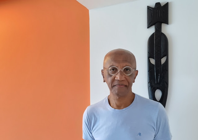 “Isso é desconhecer a própria história”, alerta professor doutor Hélio Santos contra movimento de divisão entre pretos e pardos “Isso é desconhecer a própria história”, alerta professor doutor Hélio Santos contra movimento de divisão entre pretos e pardos