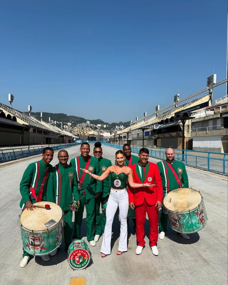 “Toda honra e glória a Deus”: Virgínia Fonseca é confirmada como nova Rainha de Bateria da Grande Rio “Toda honra e glória a Deus”: Virgínia Fonseca é confirmada como nova Rainha de Bateria da Grande Rio