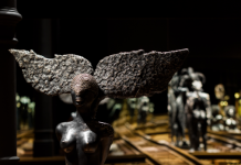 Òná Ìrìn: Caminho de Ferro”: Exposição no MUNCAB destaca a força das mulheres negras por meio da arte afro-brasileira