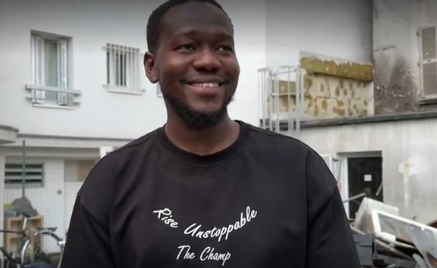 Herói senegalês será homenageado após salvar crianças em incêndio em Paris Herói senegalês será homenageado após salvar crianças em incêndio em Paris