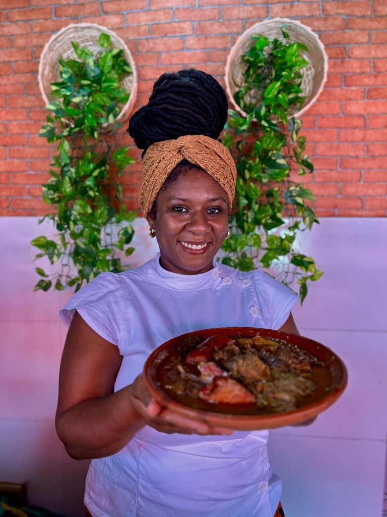 Sabores do Recôncavo: a cozinha de afeto da Chef Mannu Bombom na Feira de São Joaquim Sabores do Recôncavo: a cozinha de afeto da Chef Mannu Bombom na Feira de São Joaquim