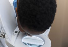 58% das pessoas negras no Brasil nunca passaram por um dermatologista, aponta pesquisa do Datafolha