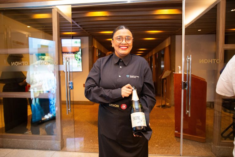 ‘Diamantes na Cozinha’ abre curso gratuito de Assistente de Bartender no Rio ‘Diamantes na Cozinha’ abre curso gratuito de Assistente de Bartender no Rio