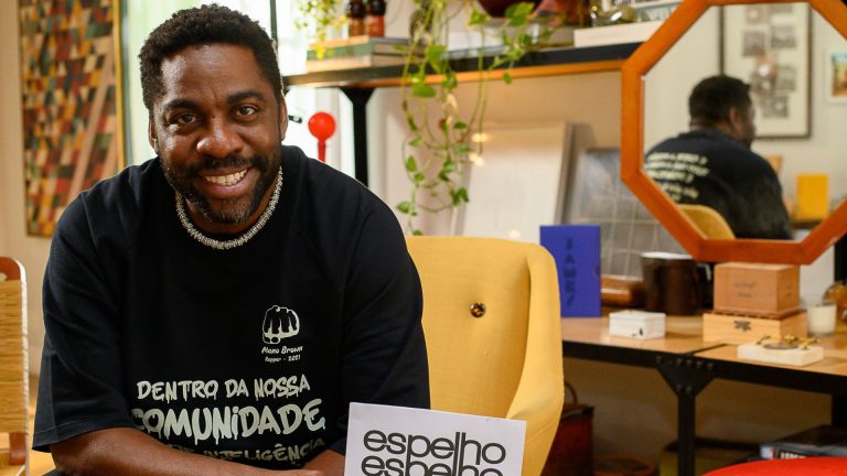 Lázaro Ramos grava nova temporada de “Espelho”, uma edição especial que celebra os 20 anos do programa Lázaro Ramos grava nova temporada de “Espelho”, uma edição especial que celebra os 20 anos do programa