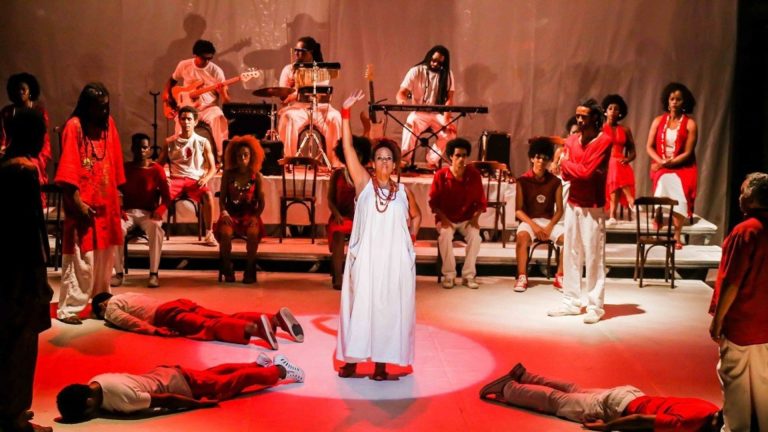 Bando de Teatro Olodum celebra 35 anos com espetáculo ‘Erê’ e manifesto pelas vidas negras Bando de Teatro Olodum celebra 35 anos com espetáculo ‘Erê’ e manifesto pelas vidas negras