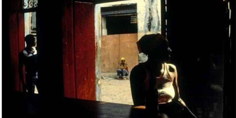 Artista pede interrupção ou revisão de mostra no Inhotim por retratar negros de forma estereotipada Artista pede interrupção ou revisão de mostra no Inhotim por retratar negros de forma estereotipada