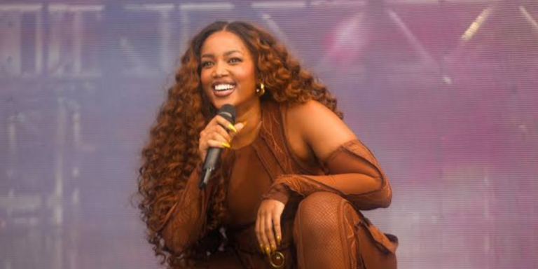 “Vai ser uma virada de página”, revela Iza sobre novo show com influência reggae