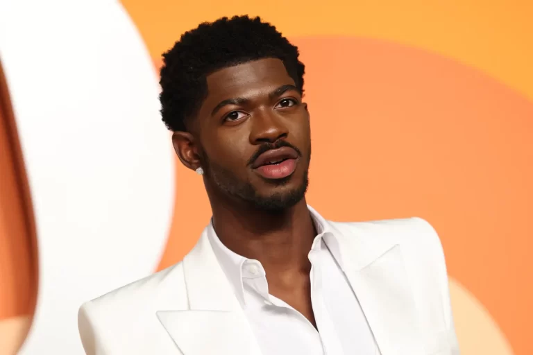 Lil Nas X é acusado de três crimes após episódio em Los Angeles