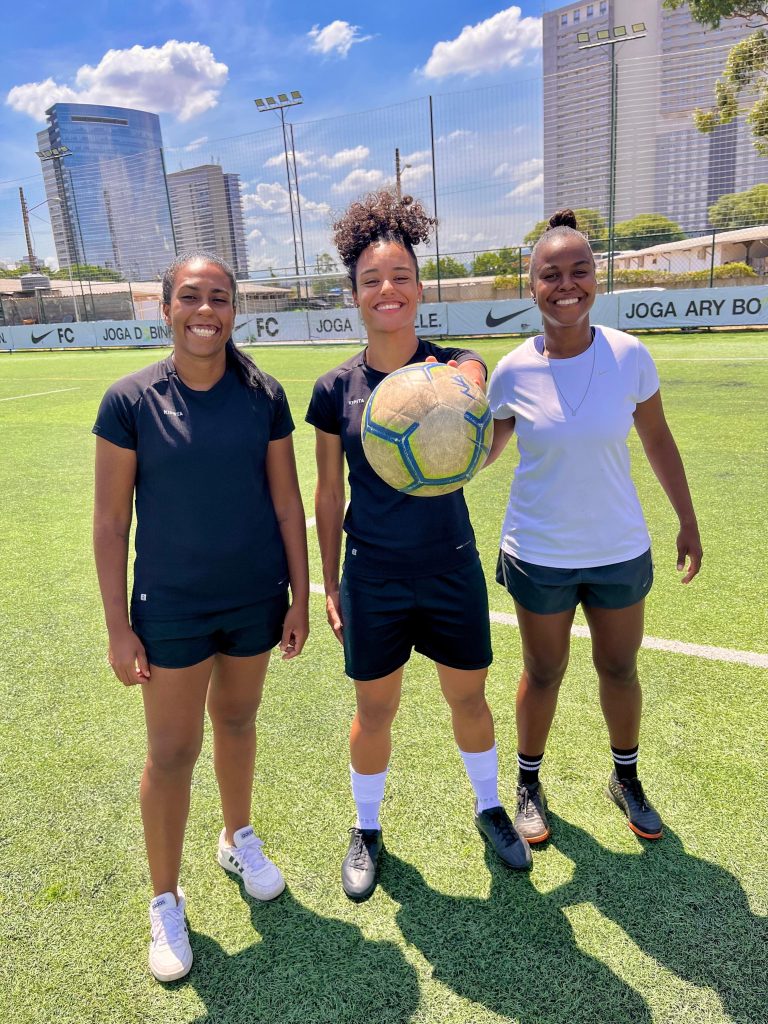 Afroesporte anuncia ‘Edição Estrelas’ com bolsa mensal e mentorias para atletas negros de alto rendimento Afroesporte anuncia ‘Edição Estrelas’ com bolsa mensal e mentorias para atletas negros de alto rendimento