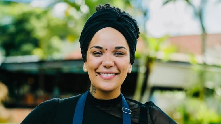 EXCLUSIVO: Chef Júlia Almeida assina cardápio do novo restaurante oficial do Itamaraty: “Vou colocar todo meu axé” EXCLUSIVO: Chef Júlia Almeida assina cardápio do novo restaurante oficial do Itamaraty: “Vou colocar todo meu axé”