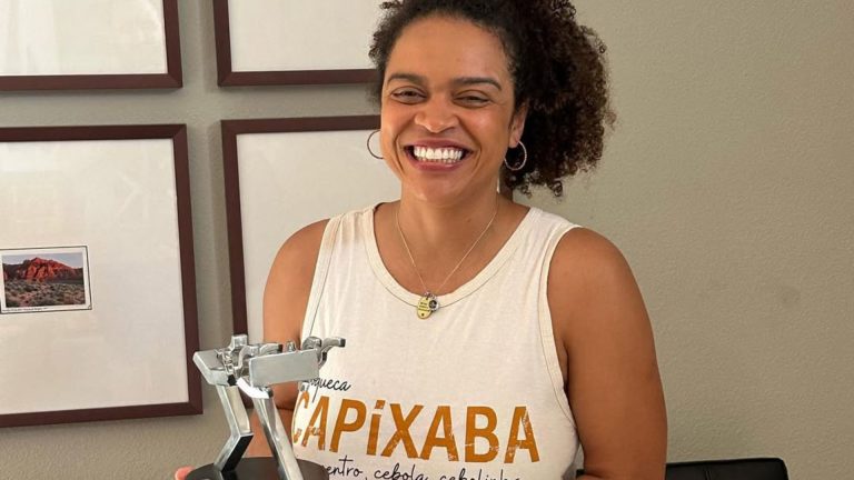 Barbara Marques, cineasta brasileira, é presa por imigração nos EUA após reunião para obter o green card