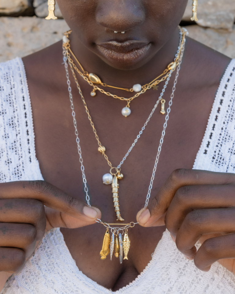 Entre búzios, conchas e cristais: joias autorais que conectam raízes afro-brasileiras ao design contemporâneo