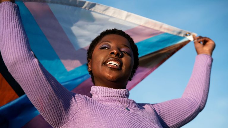 L’Oréal abre cadastro para comunidade trans e travesti em seu Banco de Talentos no Brasil