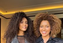 “O Brasil é mais avançado em relação ao tratamento de cabelos naturais”, diz Ludiana Braz, brasileira expert em cabelos crespos, que abriu um salão em Paris