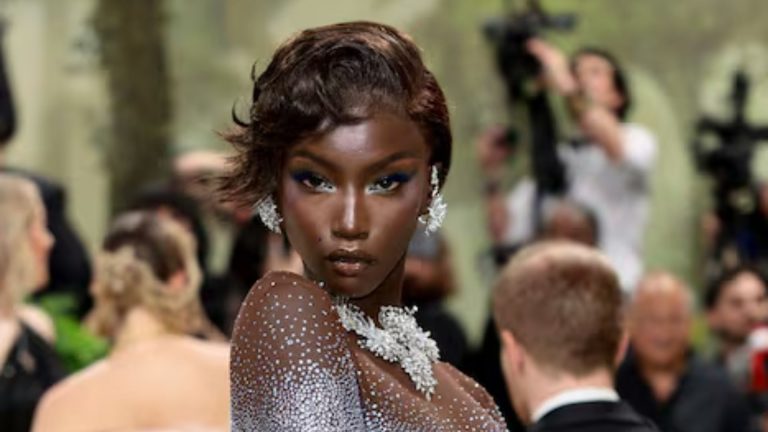 Anok Yai é eleita Modelo do Ano 2025