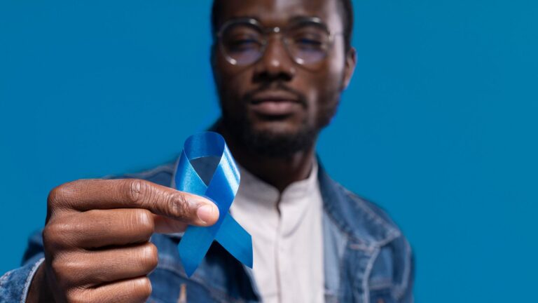 Novembro Azul: dados, riscos e como identificar precocemente o câncer de próstata