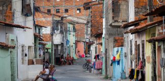 Novo Raio-X do Data Favela detalha os sonhos, os hábitos de consumo e a cultura de quem vive no tráfico