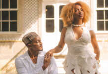 Àtúnṣe Ìtàn Àtijọ́: casal negro recria retratos formais do século XX e ocupa o lugar que foi negado Casal negro posando em retrato formal no Solar do Jambeiro, ensaio Àtúnṣe Ìtàn Àtijọ́