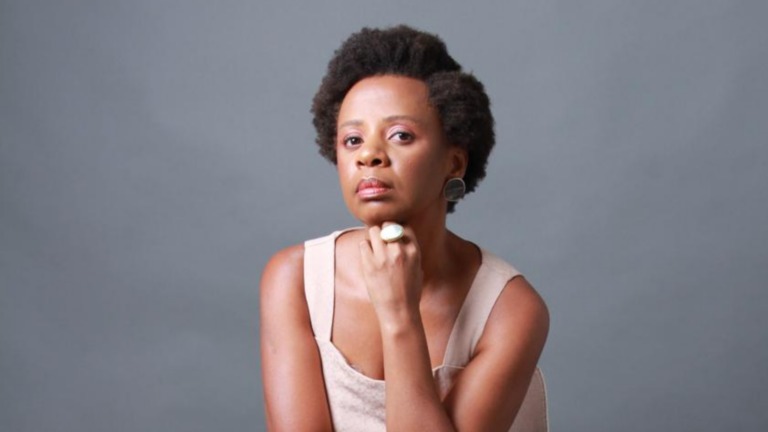 “Por que não existe flor preta?” educadora Janine Rodrigues lança livro infantil sobre relações raciais, identidade e pertencimento 
