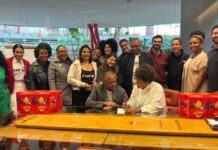 CUFA e iFood ampliam parceria para impulsionar o empreendedorismo e as oportunidades nas favelas Equipe da Cufa e iFood reunida.