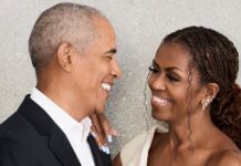 Barack e Michelle Obama relembram o início do namoro e a parceria há quase 34 anos: “Somos o contraponto um do outro” Barack e Michelle Obama sorrindo e juntos no Centro Presidencial em Chicago.