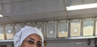 A confeiteira de Bangu que entrou na UFRJ aos 51 anos e conquistou pódio nacional com um bolo de literatura de cordel