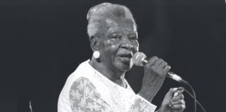 Clementina de Jesus, a voz ancestral que o Brasil descobriu aos 63 anos