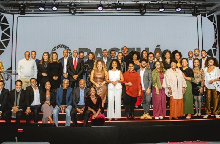 Instituto Pactuá completa cinco anos dedicado à formação de lideranças negras e já impactou mais de mil pessoas Formandos do Instituto Pactuá