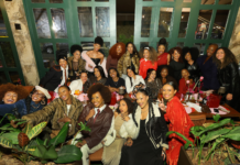 Avon celebra o 25 de Julho com mulheres negras em jantar Mulheres negras reunidas no jantar da Avon em celebração ao 25 de Julho