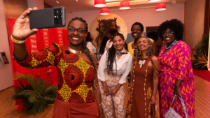 Homenageadas da Powerlist Mundo Negro 2026 durante cerimônia no Rio.