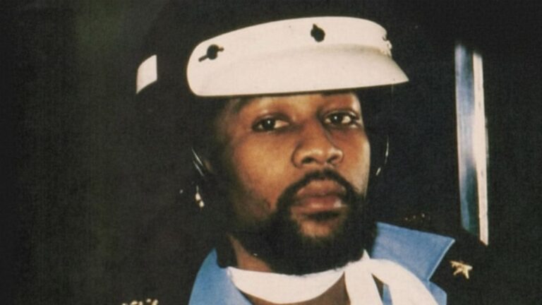 Victor Willis, vocalista e cofundador do Village People, morre aos 74 anos