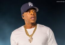 Jay-Z encerra série de shows e chama atenção pelo preparo físico aos 56 anos