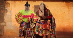 Celebração do vodu no Benin