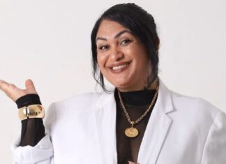 Niny Magalhães transforma experiências de mãe solo em comédia e conquista o público: “As mulheres se sentem representadas” Niny Magalhães