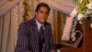 Breno da Matta caracterizado como Murilo Malta em A Nobreza do Amor