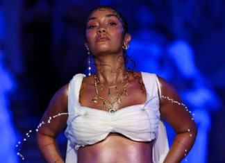 A arte de gestar na LFW 2027 Leigh-Anne Pinnock grávida desfila para a Di Petsa na LFW 2027