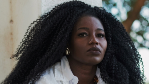 Carla Akotirene, autora do livro Amor Preto