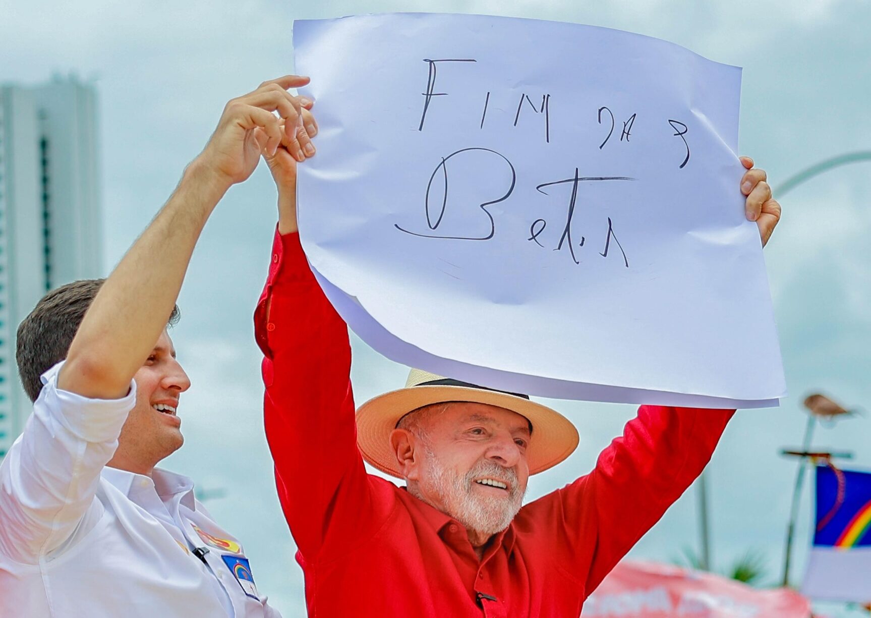 Lula assina MP que proíbe as bets no Brasil