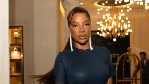 Ludmilla participa da Semana de Moda de Paris pela Rabanne